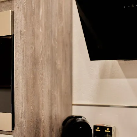 Baerbel, Im Schwarzwald-stil Daire *